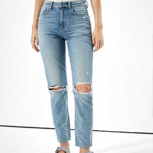 American eagle mom jeans